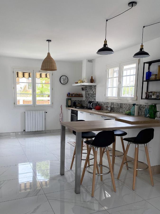 Magnifique villa avec piscine Villeneuve-lès-Maguelone Extérieur photo